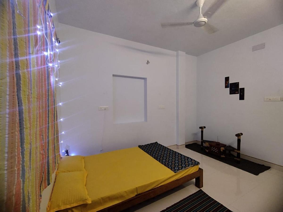 أورفيلا Funk Monk Hostel المظهر الخارجي الصورة